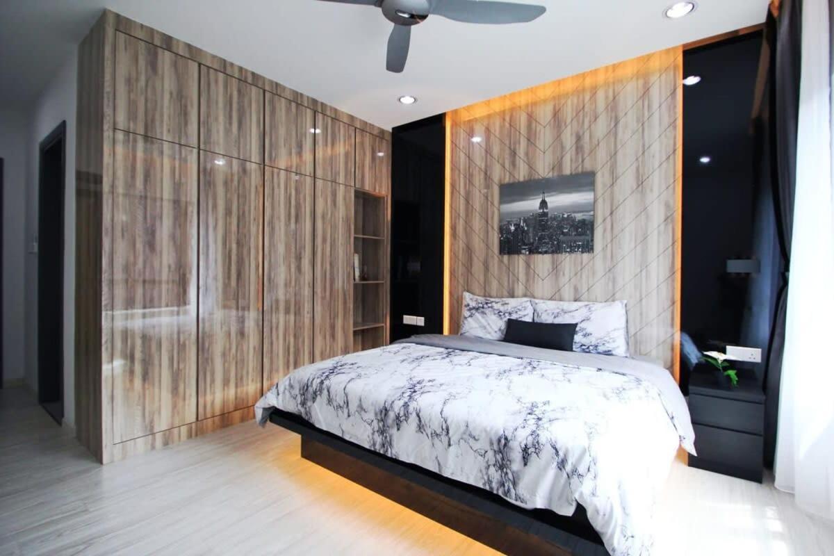 A Stylish High-Floor 2Br Suasana Suites Views Τζόχορ Μπάχρου Εξωτερικό φωτογραφία